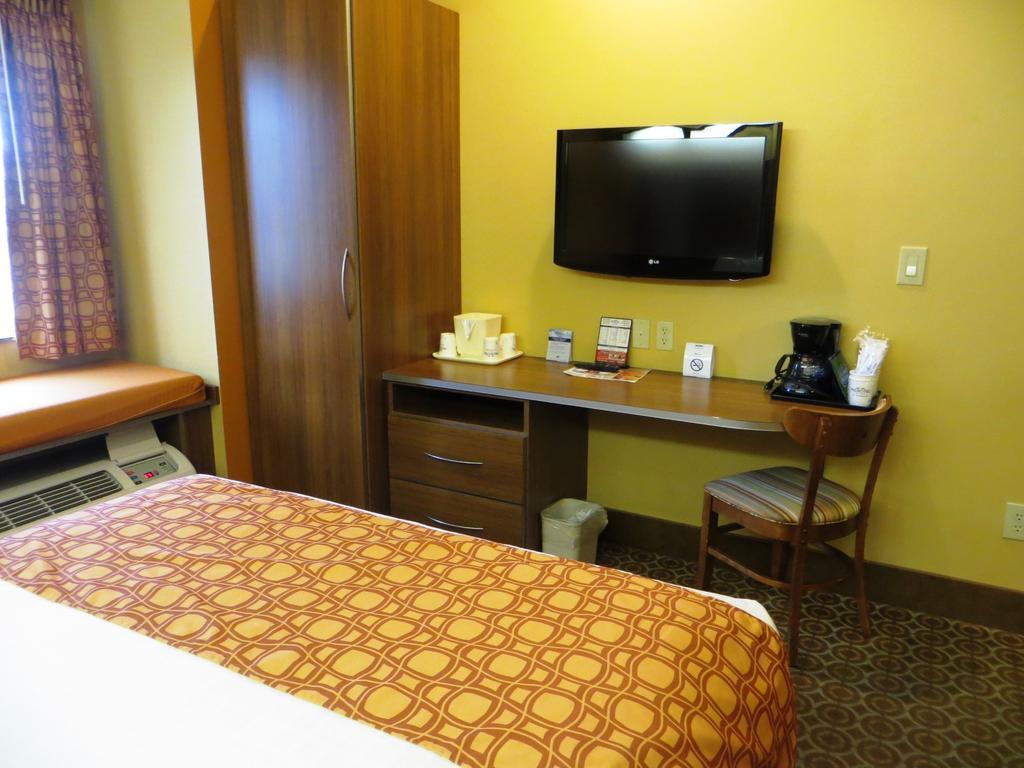 Microtel By Wyndham South Bend Notre Dame University Oda fotoğraf