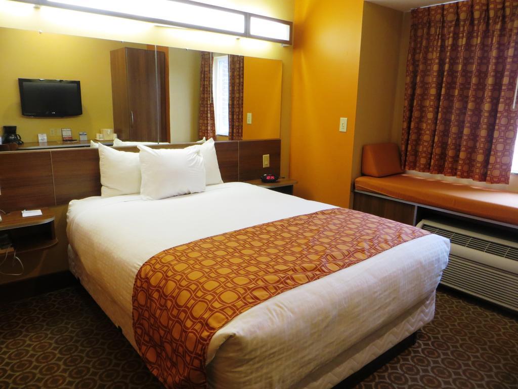 Microtel By Wyndham South Bend Notre Dame University Oda fotoğraf