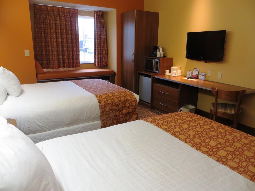 Microtel By Wyndham South Bend Notre Dame University Oda fotoğraf
