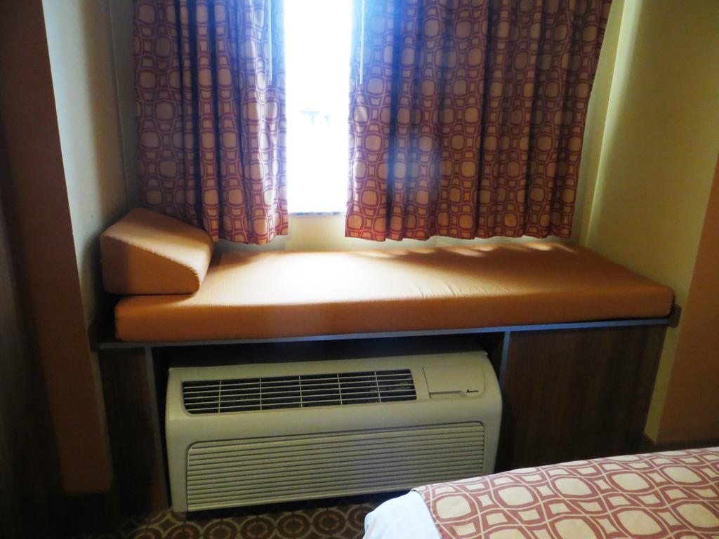 Microtel By Wyndham South Bend Notre Dame University Oda fotoğraf