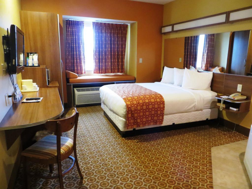 Microtel By Wyndham South Bend Notre Dame University Oda fotoğraf